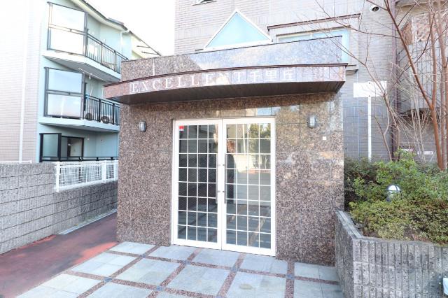 22/30 エントランス