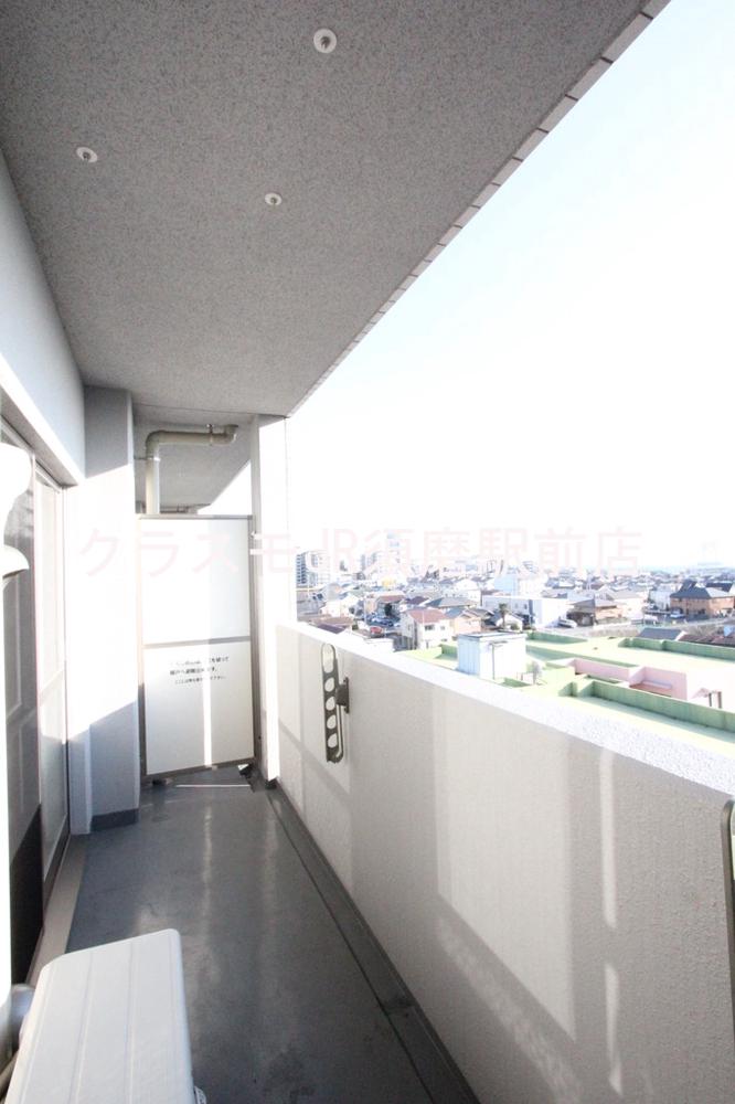 14/27 バルコニー