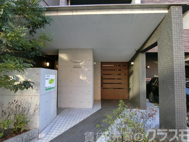 3/4 エントランス