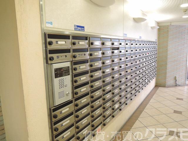 2/4 エントランス