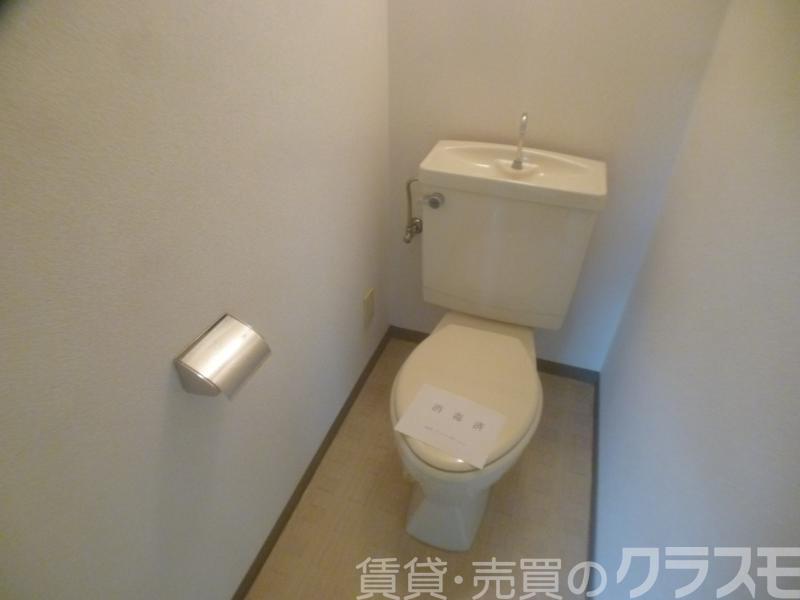 22/30 トイレ