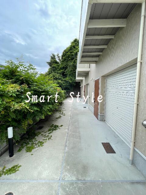 18/30 エントランス