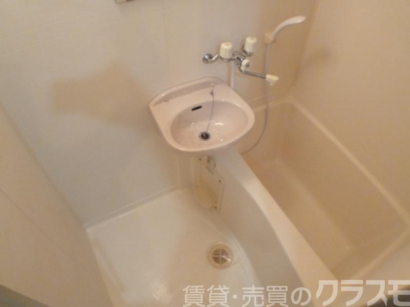 24/30 洗面