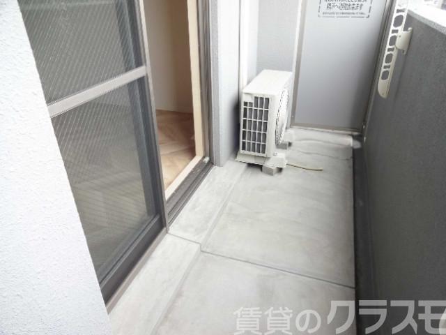 18/30 バルコニー