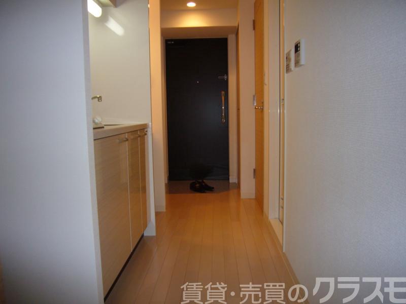 13/30 玄関