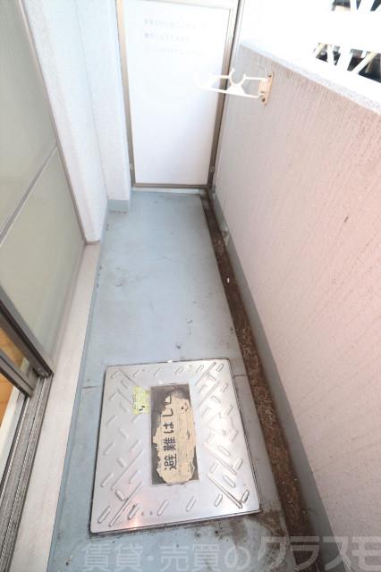 13/20 バルコニー