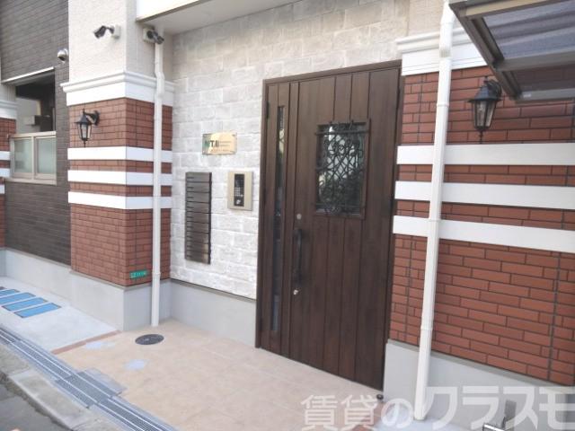 21/26 エントランス