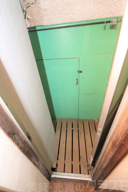 15/18 エントランス