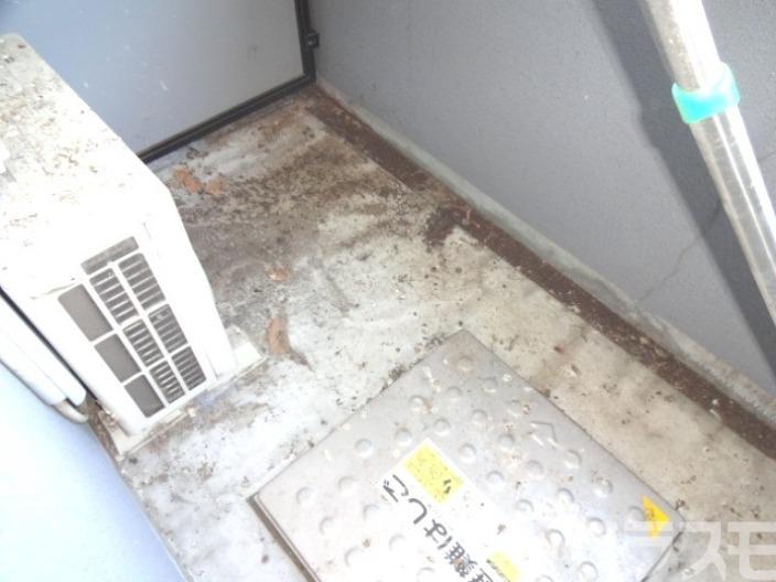 16/27 バルコニー