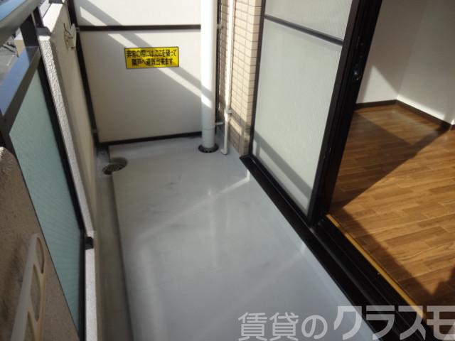 17/28 バルコニー