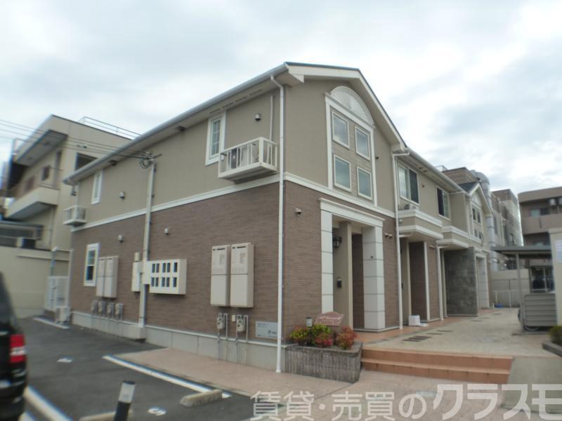 30/30 エントランス