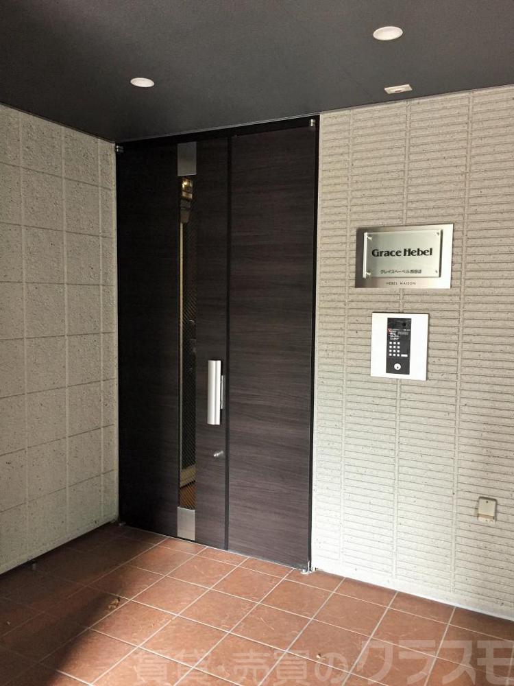 15/26 エントランス