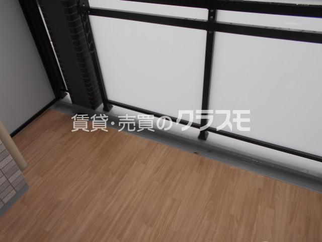 13/30 バルコニー