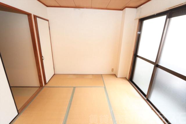 2/5 エントランス