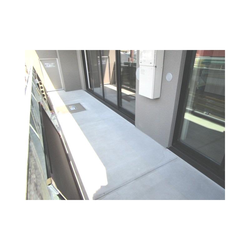 16/25 バルコニー