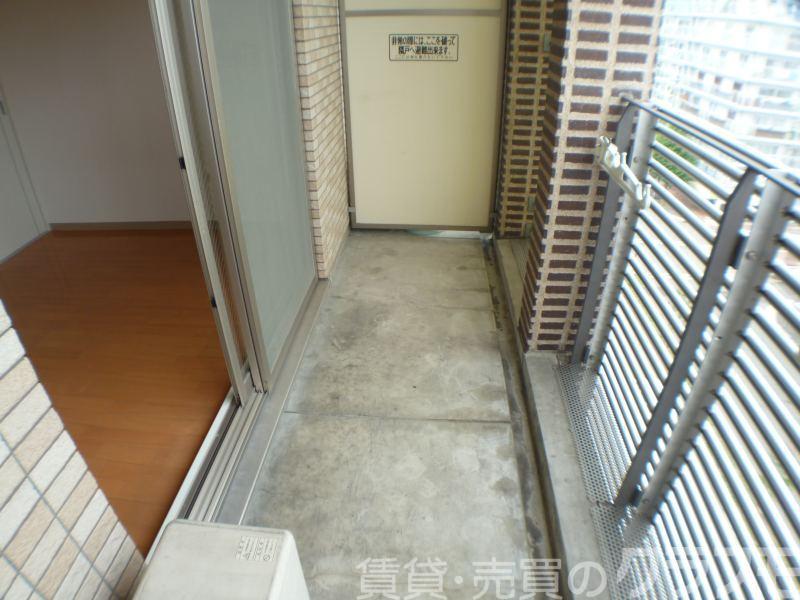 23/30 バルコニー