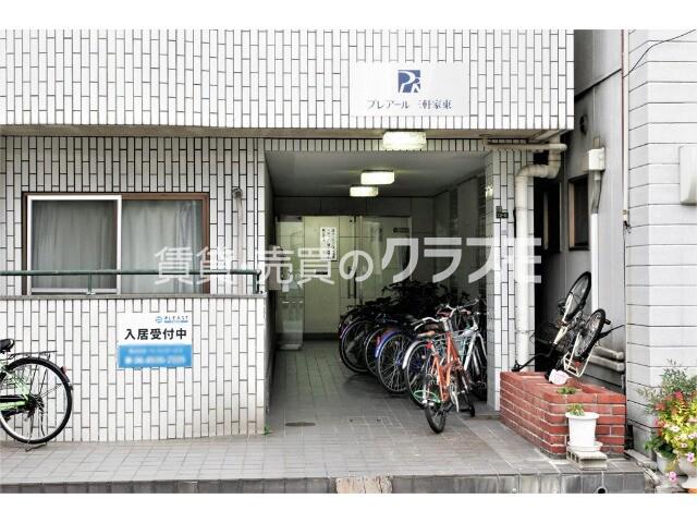 14/27 エントランス