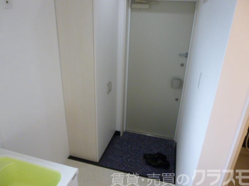 17/30 玄関