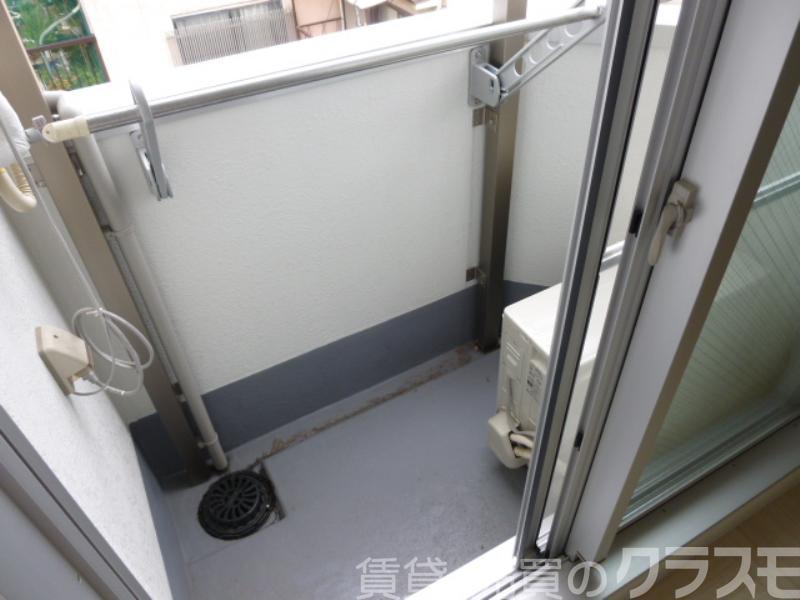 25/30 バルコニー