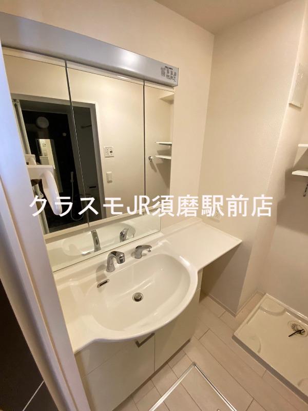 13/30 洗面