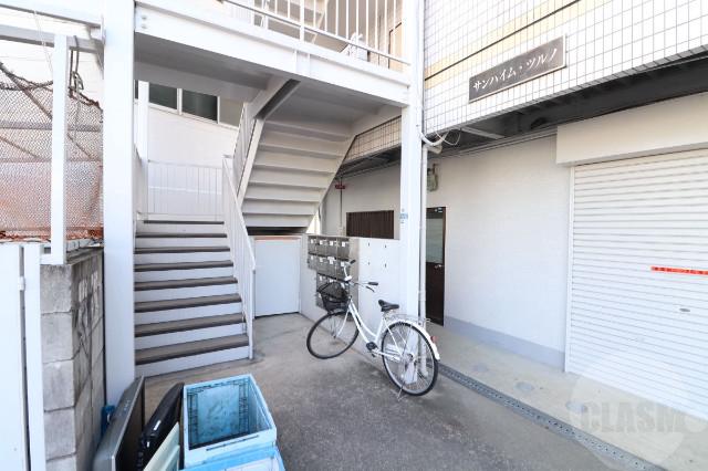 22/30 エントランス