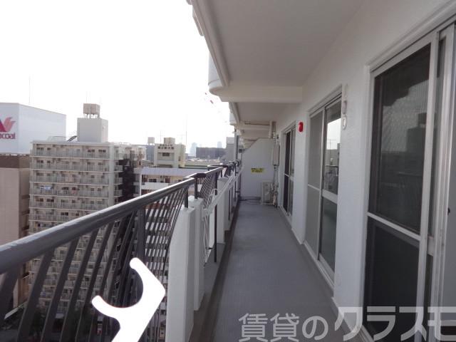26/30 バルコニー