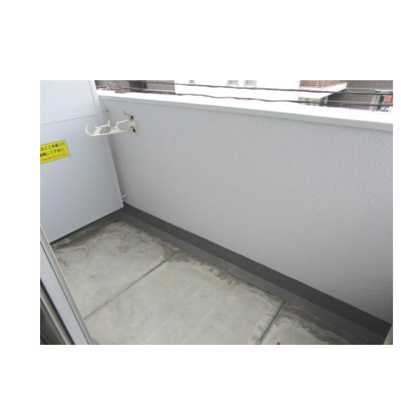 16/28 バルコニー