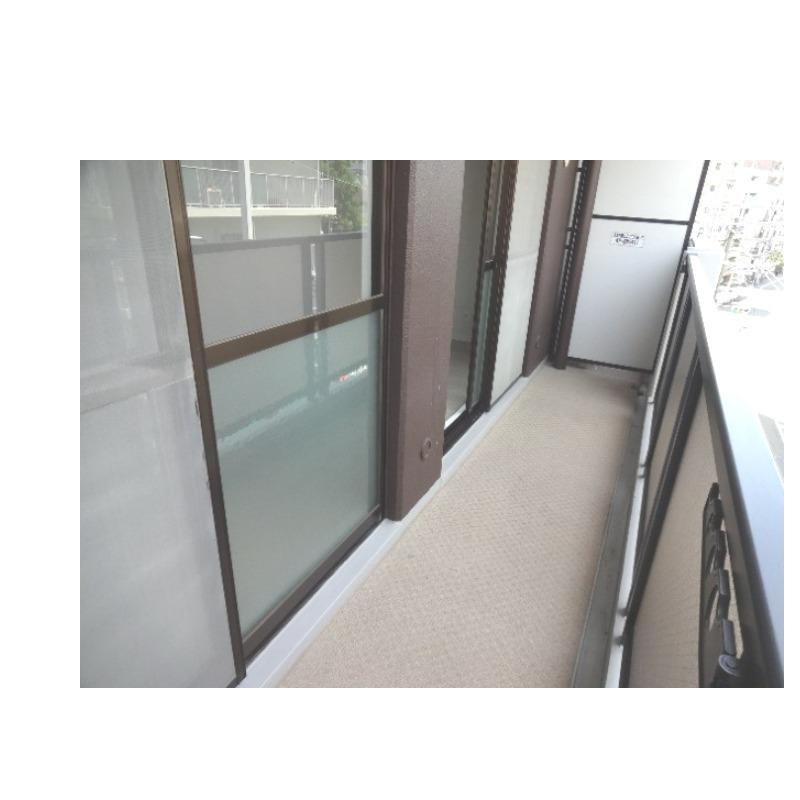 17/28 バルコニー