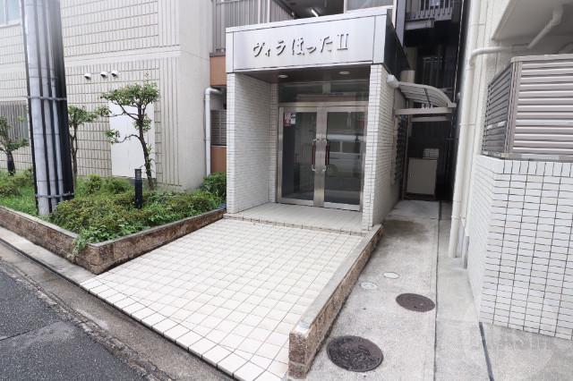 22/30 エントランス