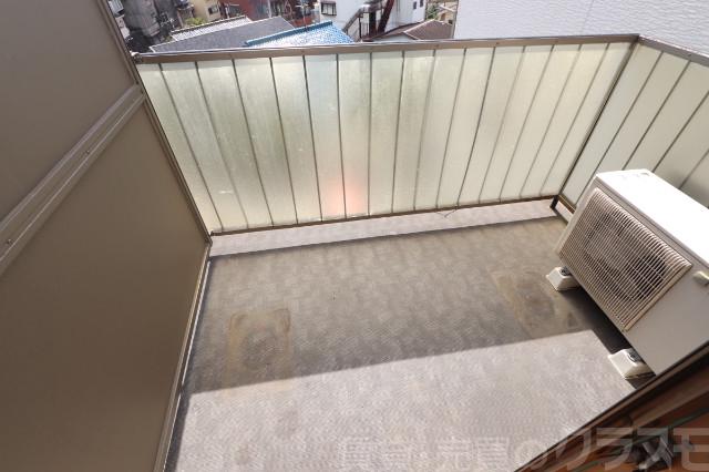 15/20 バルコニー