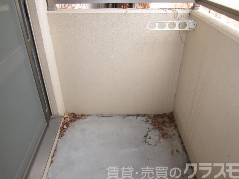 25/30 バルコニー