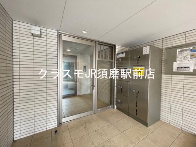 20/30 エントランス