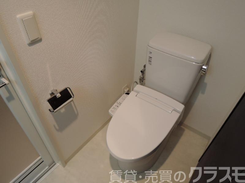 20/30 トイレ