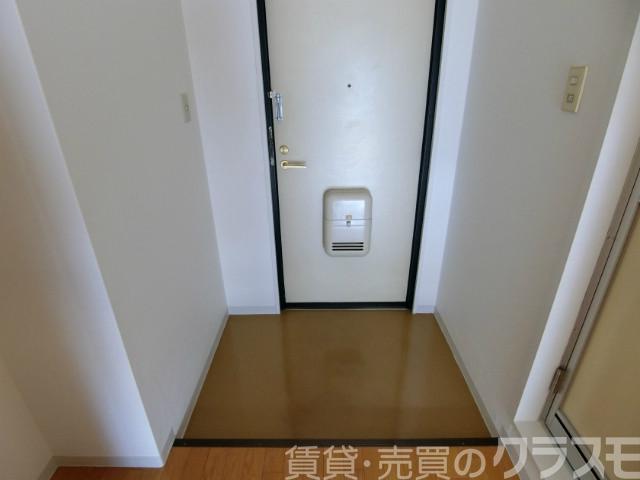 17/30 玄関