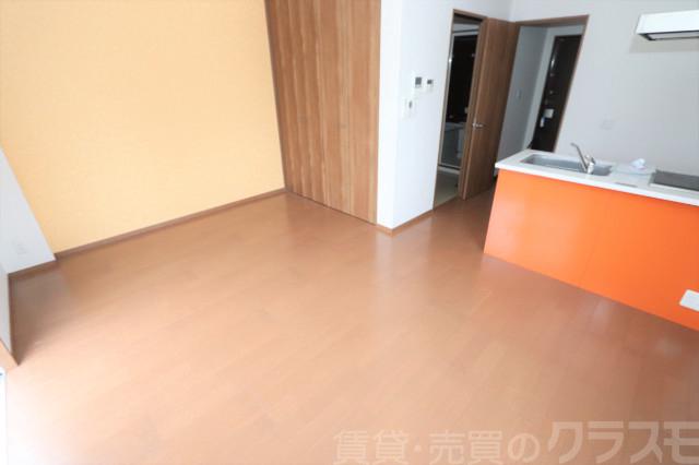 18/21 エントランス