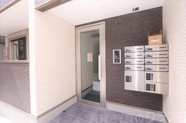 2/4 エントランス