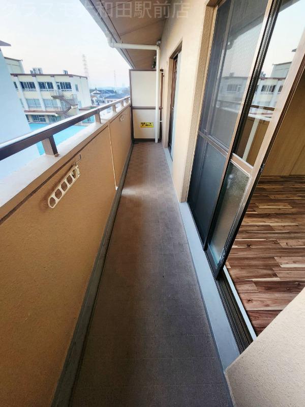 19/27 バルコニー