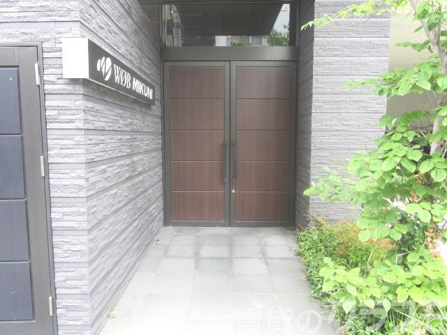 24/29 エントランス