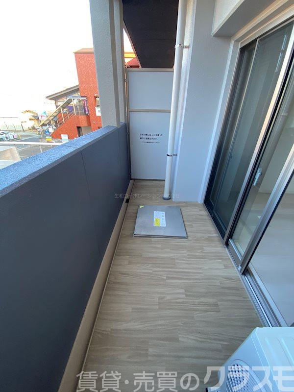 19/30 バルコニー