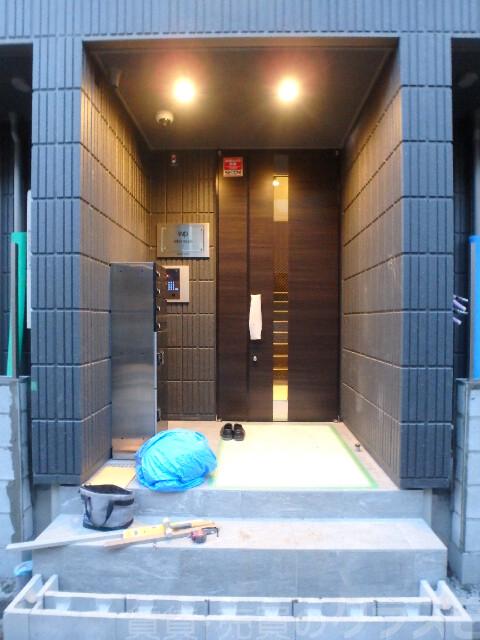 17/28 エントランス