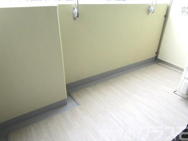 19/30 バルコニー