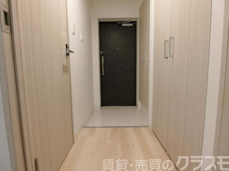 17/30 玄関