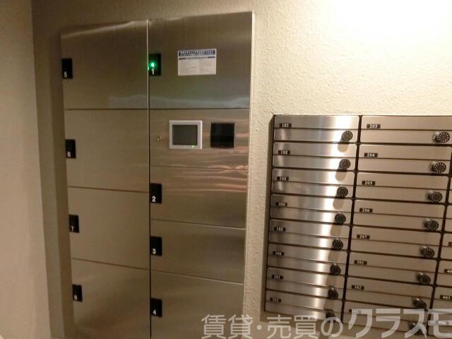 30/30 エントランス