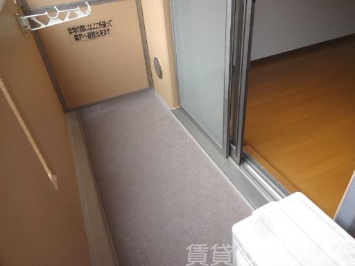 17/28 バルコニー