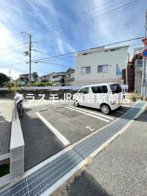 2/4 駐車場