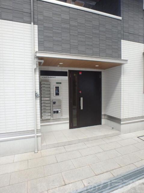 17/29 エントランス