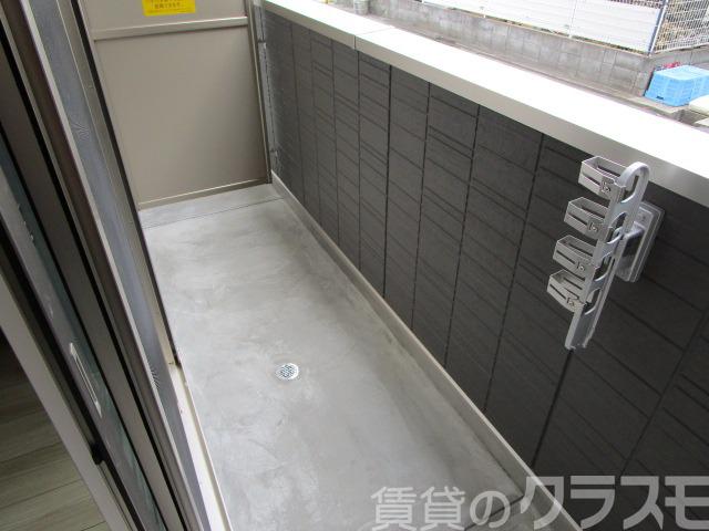 21/30 バルコニー