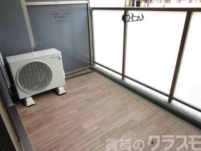 17/27 バルコニー