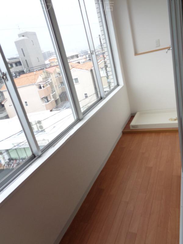 13/21 バルコニー