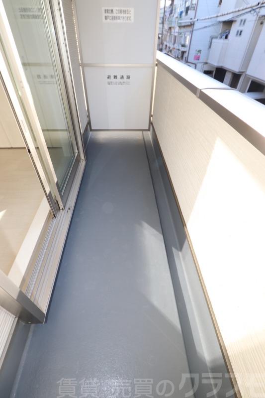 14/22 バルコニー